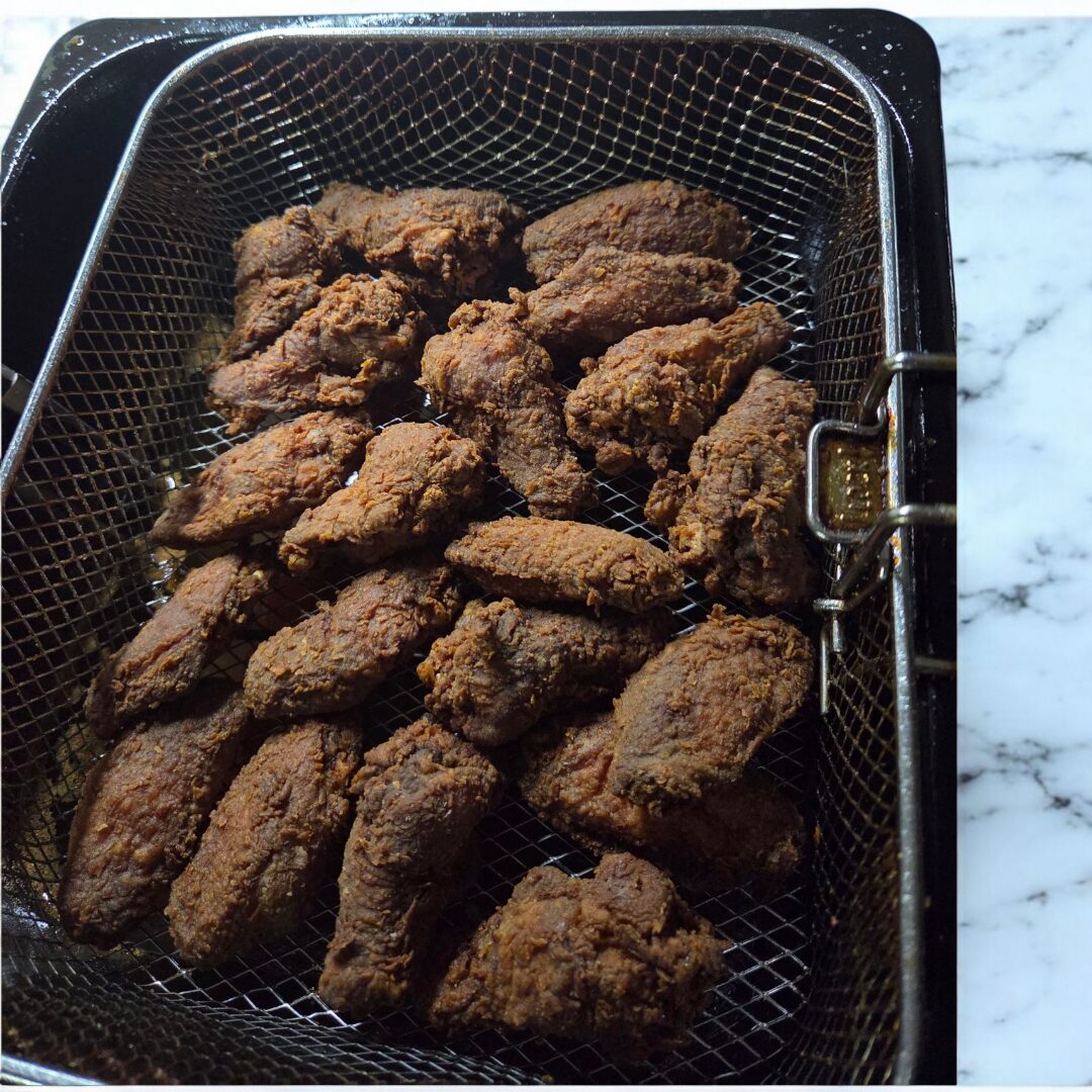 Deep Fried Spicy Chicken Wings